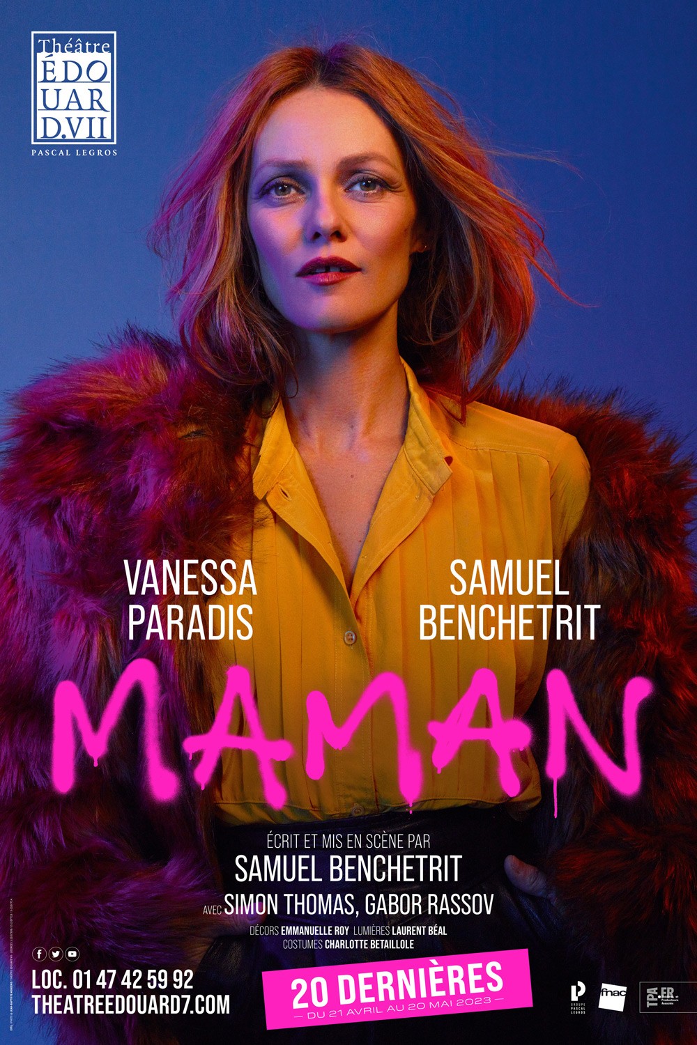 Maman: théâtre