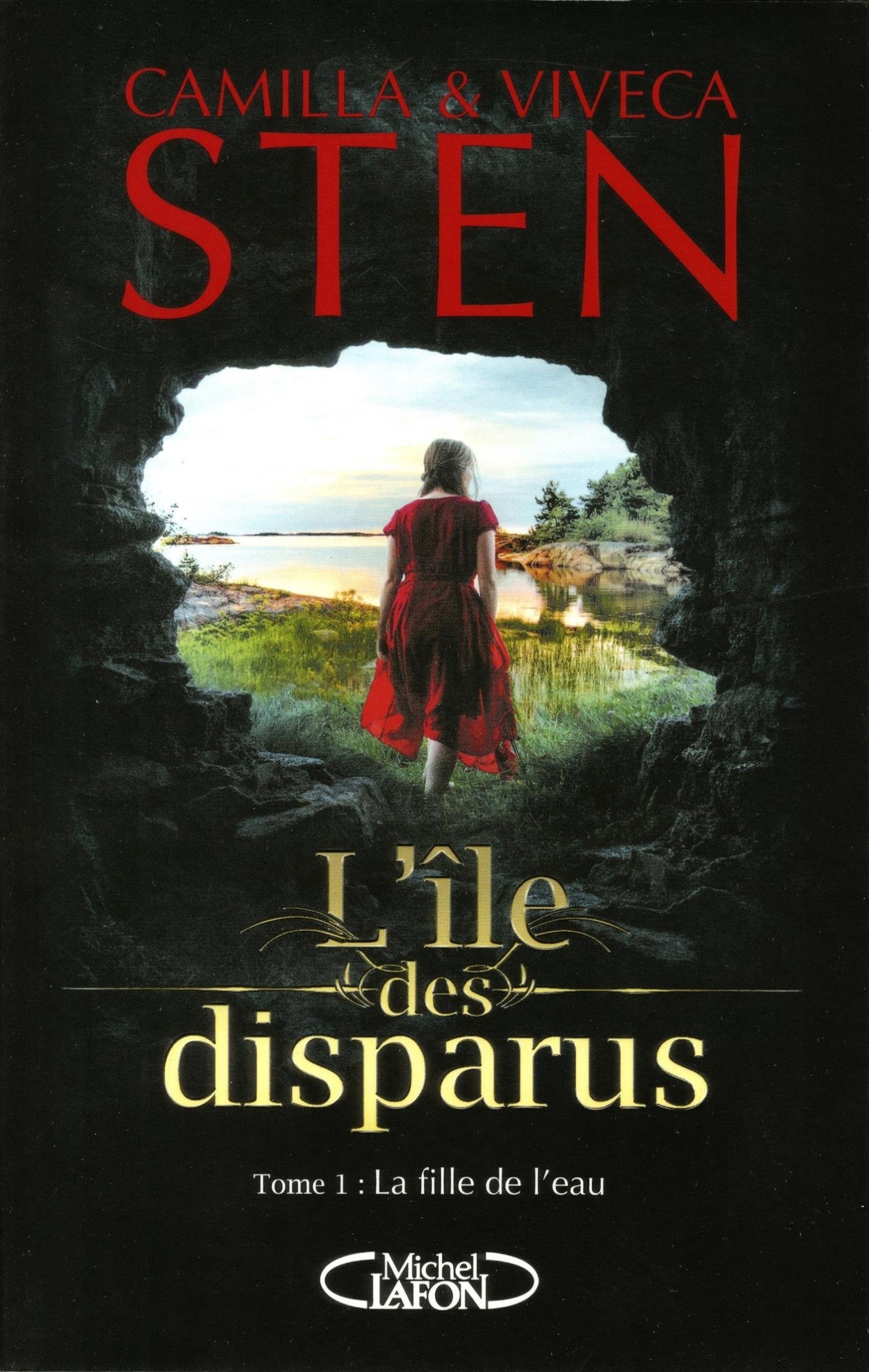 La fille de l'eau : L'île des disparus - tome 1